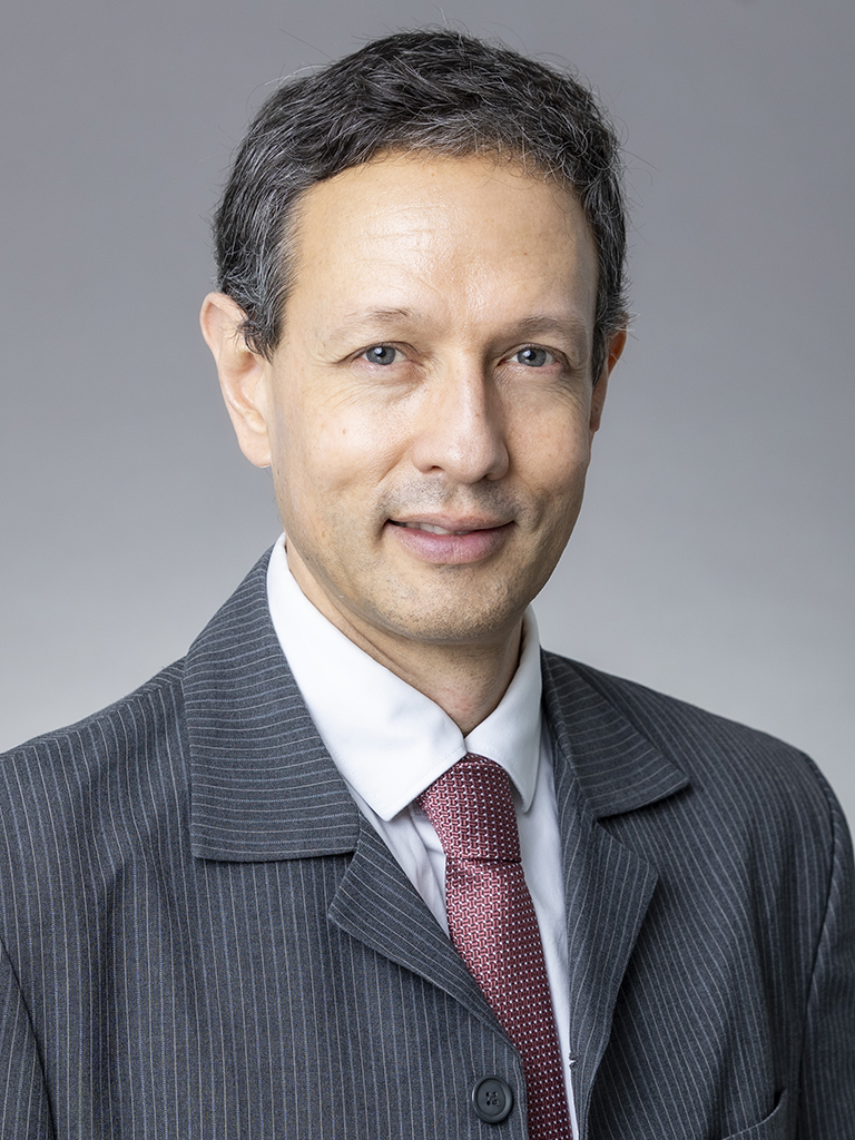 Bernal Pulido, Luis Gabriel, 首席講師, 社會醫學和公共衞生實踐學, MD (El Bosque University – Colombia), Family Medicine (Javeriana University – Colombia), MPH (UNSW – Australia), phone: 3917 6816, email: lbernal@hku.hk